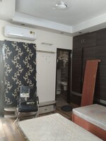 3 BHK + Study Room 200 Sq.Yd. Builder Floor in Naraina