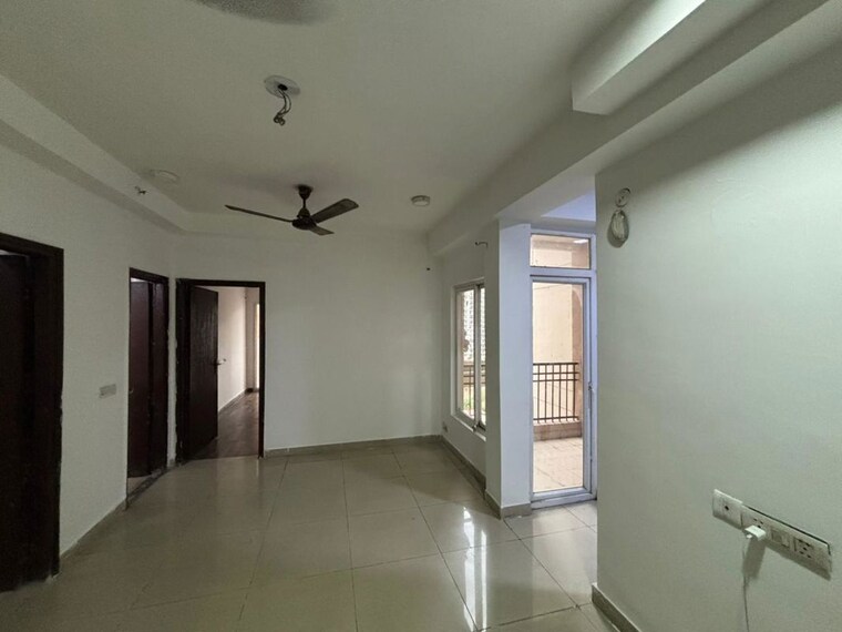 Living Room, ajnara-le-garden 2 Bedroom 995 Sq.Ft. Apartment In Sector 16b Greater Noida Greater Noida 10517337