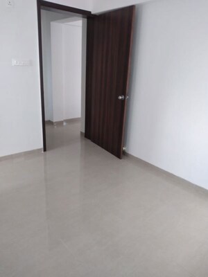 Room in 2 BHK Apartment at Kale Classic, Bavdhan – for Rent