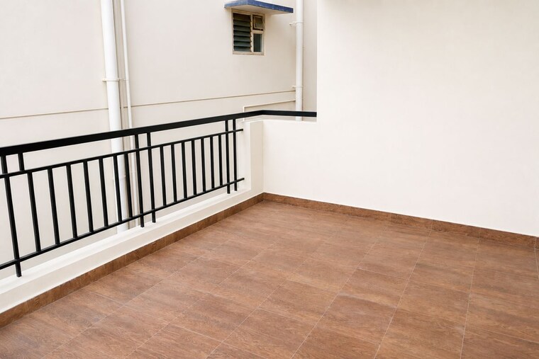 Balcony, peninsula-prakruthi 3 Bedroom 1667 Sq.Ft. Villa In Sarjapur Bangalore 10517319