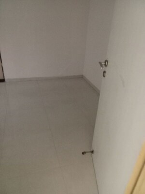 3 BHK Apartment For Rent in Puranik Hometown, Ghodbunder Road