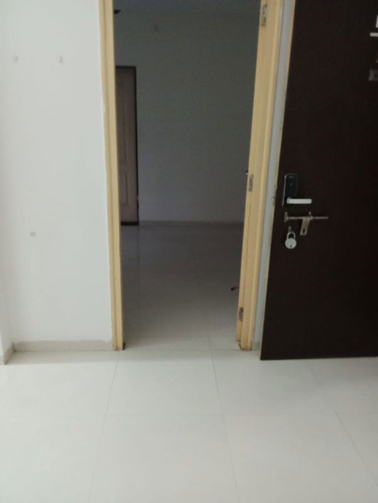 Room, puranik-hometown 3 Bedroom 900 Sq.Ft. Apartment In Ghodbunder Road Thane 10517350