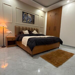 Living Room in 2 BHK Builder Floor at Sector 42 – for Rent