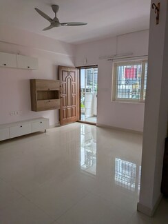 2 BHK Apartment For Rent in Sri Balaji Monarch