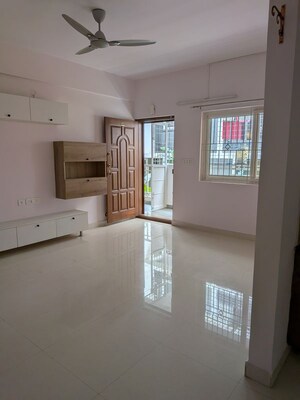 2 BHK Apartment For Rent in Sri Balaji Monarch, Carmelaram