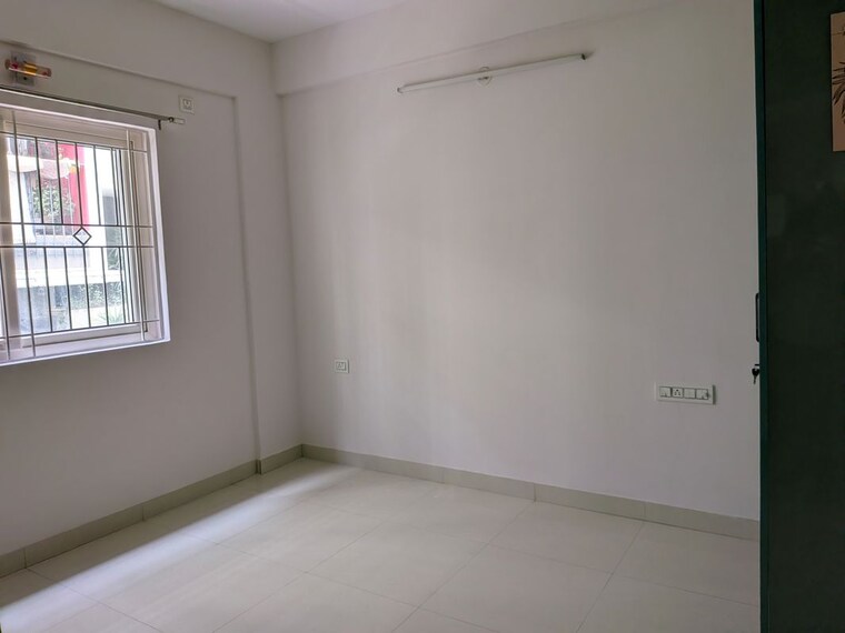 Room, sri-balaji-monarch 2 Bedroom 1220 Sq.Ft. Apartment In Carmelaram Bangalore 10517389