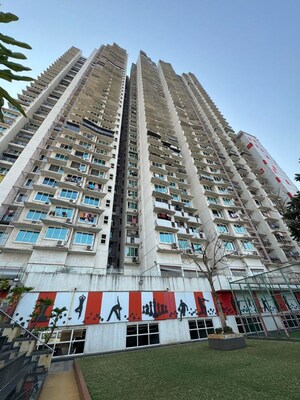 2 BHK Apartment – Exterior View View at Romell Aether, Goregaon East - for Rent
