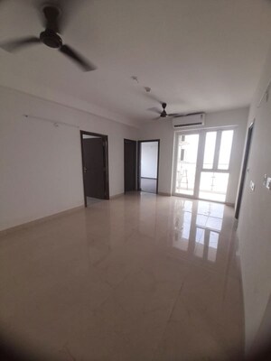 Room in 2 BHK Apartment at Hero Homes Gurgaon, Sector 104 – for Rent