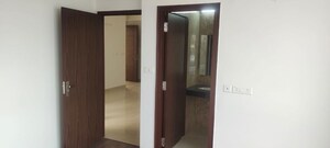 Room in 2 BHK Apartment at Hero Homes Gurgaon, Sector 104 – for Rent