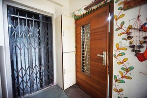 Bedroom in 3 BHK Apartment at Gurukul – for Sale