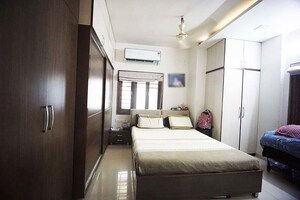 Building Lobby in 3 BHK Apartment at Gurukul – for Sale