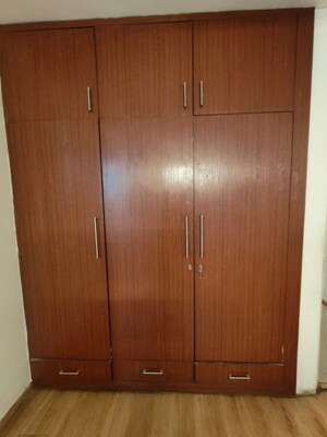 Furnished Amenities in 3 BHK Apartment at Bestech Park View Residency, Sector 3 – for Sale