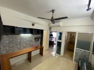 1 BHK Apartment For Rent in Gaur City 2 - 14th Avenue, Sector 16c Greater Noida
