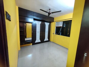 Room in 2 BHK Apartment at Unnati Woods CHS, Kasarvadavali – for Rent