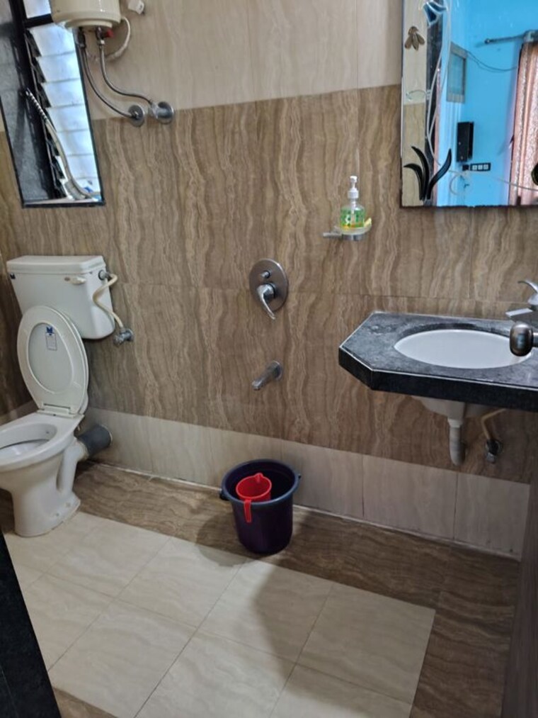 Bathroom, jvm-sky-court 2 Bedroom 600 Sq.Ft. Apartment In Bhayandarpada Thane 10517455