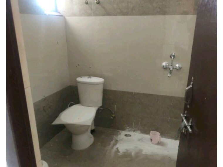 Bathroom, adore-samriddhi 2 Bedroom 645 Sq.Ft. Apartment In Sector 89 Faridabad 10517500