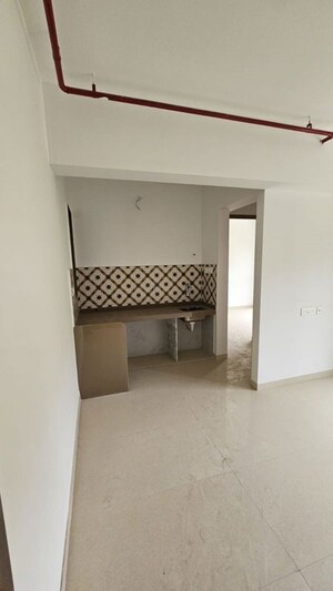 Room in 1 BHK Apartment at Anant Metropolis Insignia Towers, Kasarvadavali – for Rent