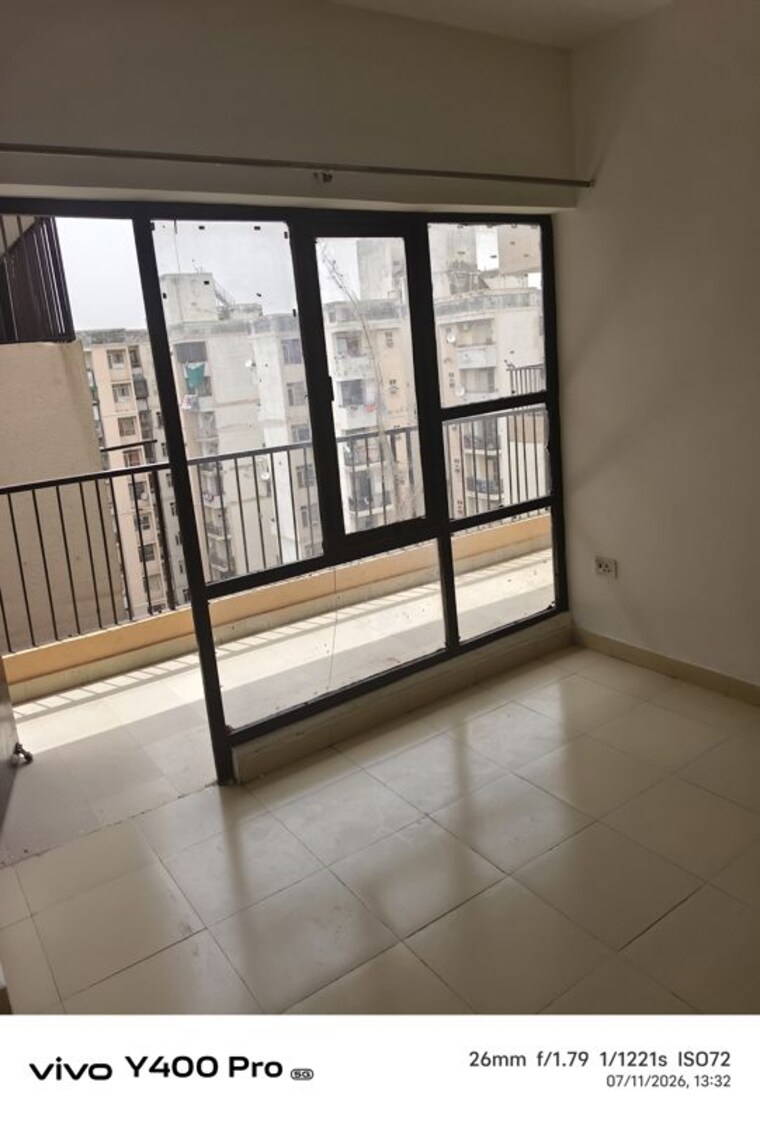 Room, op-floridaa 2 Bedroom 520 Sq.Ft. Apartment In Sector 82 Faridabad 10517525
