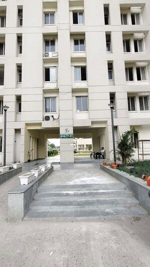 3.5 BHK Apartment – Exterior View View at Jaypee Kensington Park Apartments, Sector 133 - for Sale