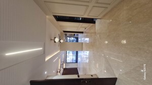 Furnished Amenities in 4 BHK Builder Floor at Sector 14 – for Sale
