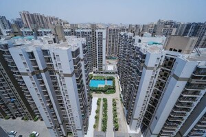 2 BHK Apartment – Exterior View View at Ajnara Le Garden, Sector 16b Greater Noida - for Sale