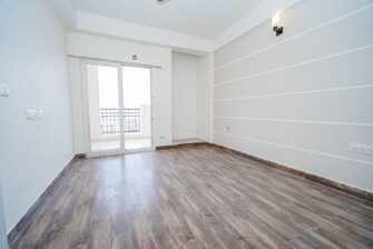 2 BHK 995 Sq.Ft. Apartment in Ajnara Le Garden