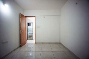 Room in 3 BHK Apartment at Vastral – for Sale