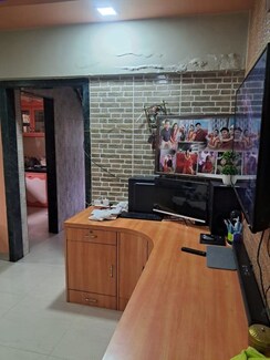 2 BHK + Prayer Room Apartment For Rent in Lodha Splendora
