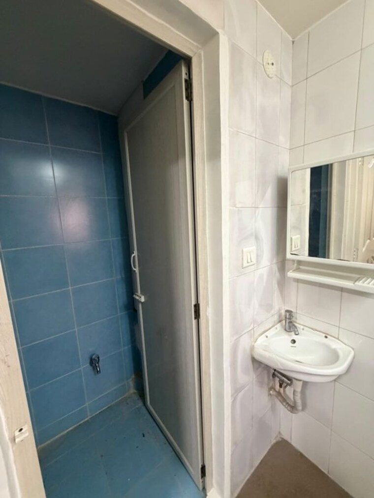 Bathroom, the-embassy 3 Bedroom 2250 Sq.Ft. Apartment In Vasanth Nagar Bangalore 10517530