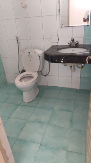 Bathroom in 3 BHK Apartment at Jaipuria Sunrise Greens, Ahinsa Khand 1 – for Sale