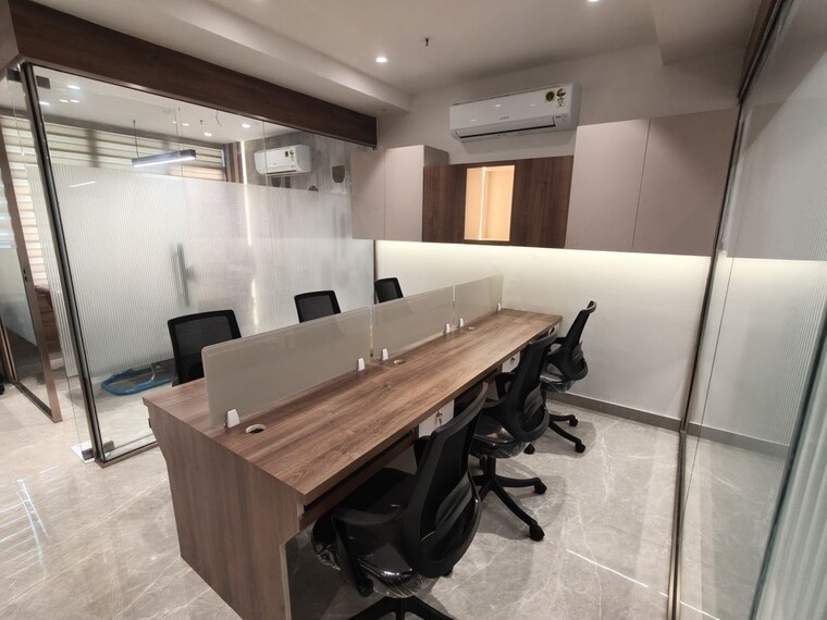 Team Area, netaji subhash place Commercial Office Space 773 Sq.Ft. In Netaji Subhash Place Delhi 10517576