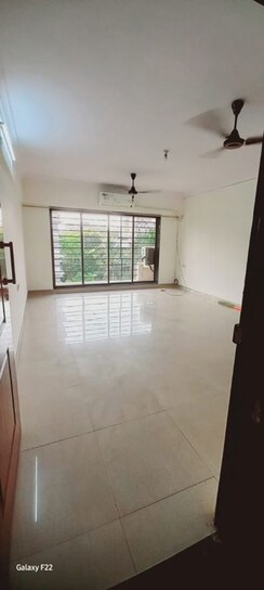 2 BHK Apartment For Rent in Chembur