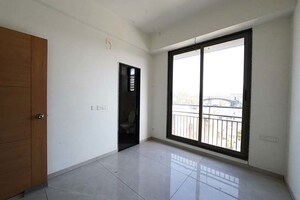 Room in 3 BHK Apartment at Thaltej – for Sale