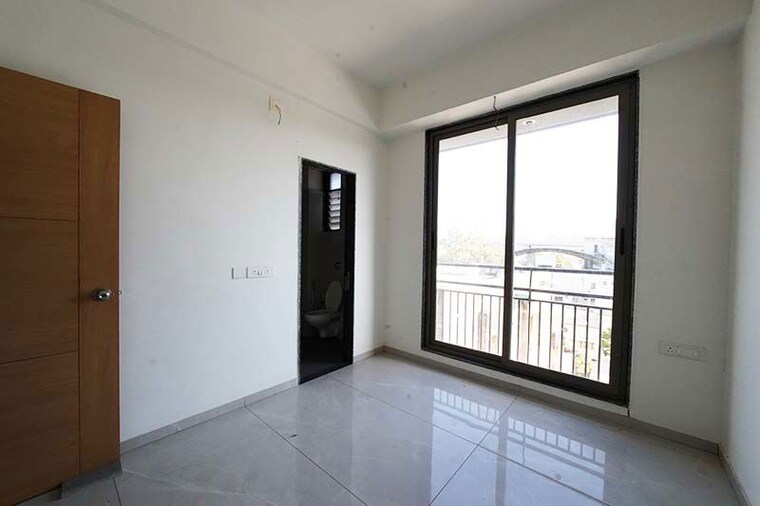 Room, thaltej 3 Bedroom 1535 Sq.Ft. Apartment In Thaltej Ahmedabad 10517575