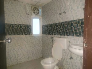Bathroom in 3 BHK Builder Floor at Sector 21 – for Rent