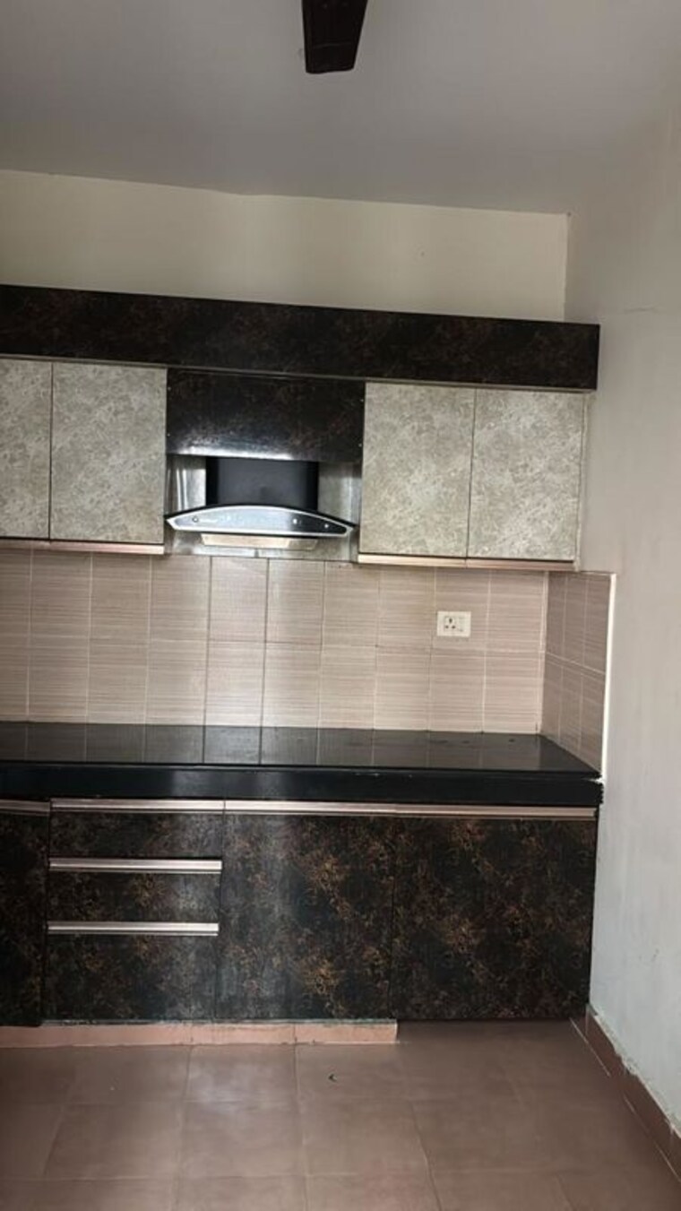 Kitchen, upavp-bhagirathi-enclave 3 Bedroom 2152 Sq.Ft. Apartment In Raebareli Road Lucknow 10517618