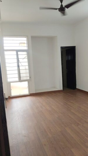 Room in 2 BHK Apartment at Jaipuria Sunrise Greens, Ahinsa Khand 1 – for Sale