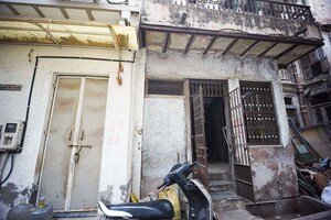 6 BHK Independent House – Exterior View View at Khadia - for Sale