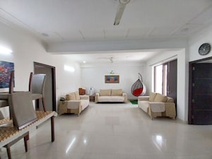 Kitchen in 3 BHK Builder Floor at Sector 46 – for Rent