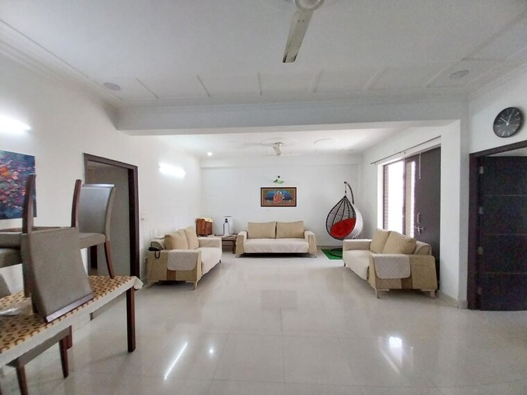 Kitchen, sector 46 3 Bedroom 280 Sq.Yd. Builder Floor In Sector 46 Gurgaon 10517639