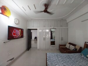 Living Room in 3 BHK Builder Floor at Sector 46 – for Rent