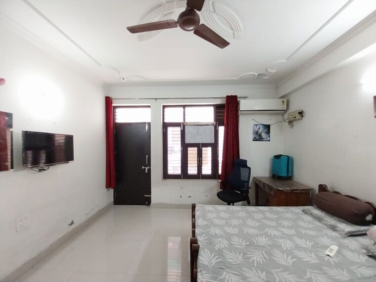 undefined, sector 46 3 Bedroom 280 Sq.Yd. Builder Floor In Sector 46 Gurgaon 10517639