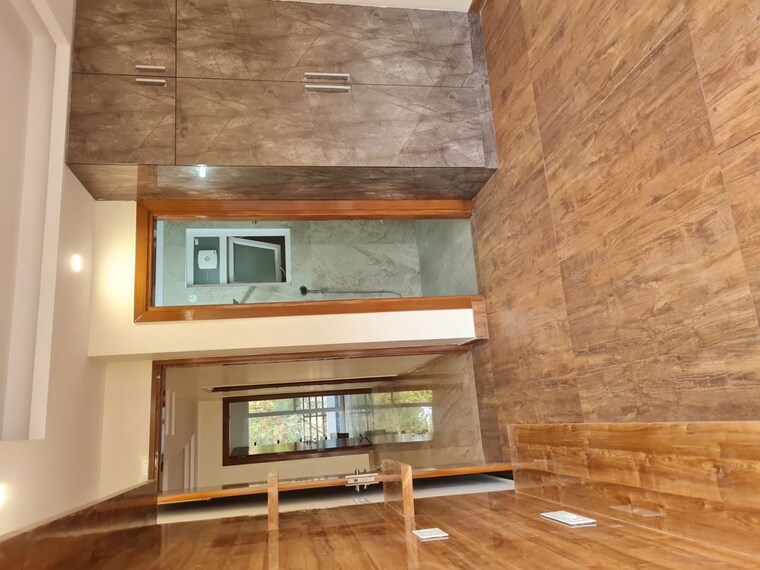 undefined, sector 14 4 Bedroom 3000 Sq.Ft. Builder Floor In Sector 14 Gurgaon 10517650