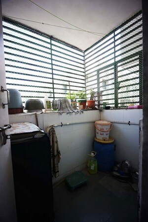 Team Area in 2 BHK Apartment at Vatva – for Sale