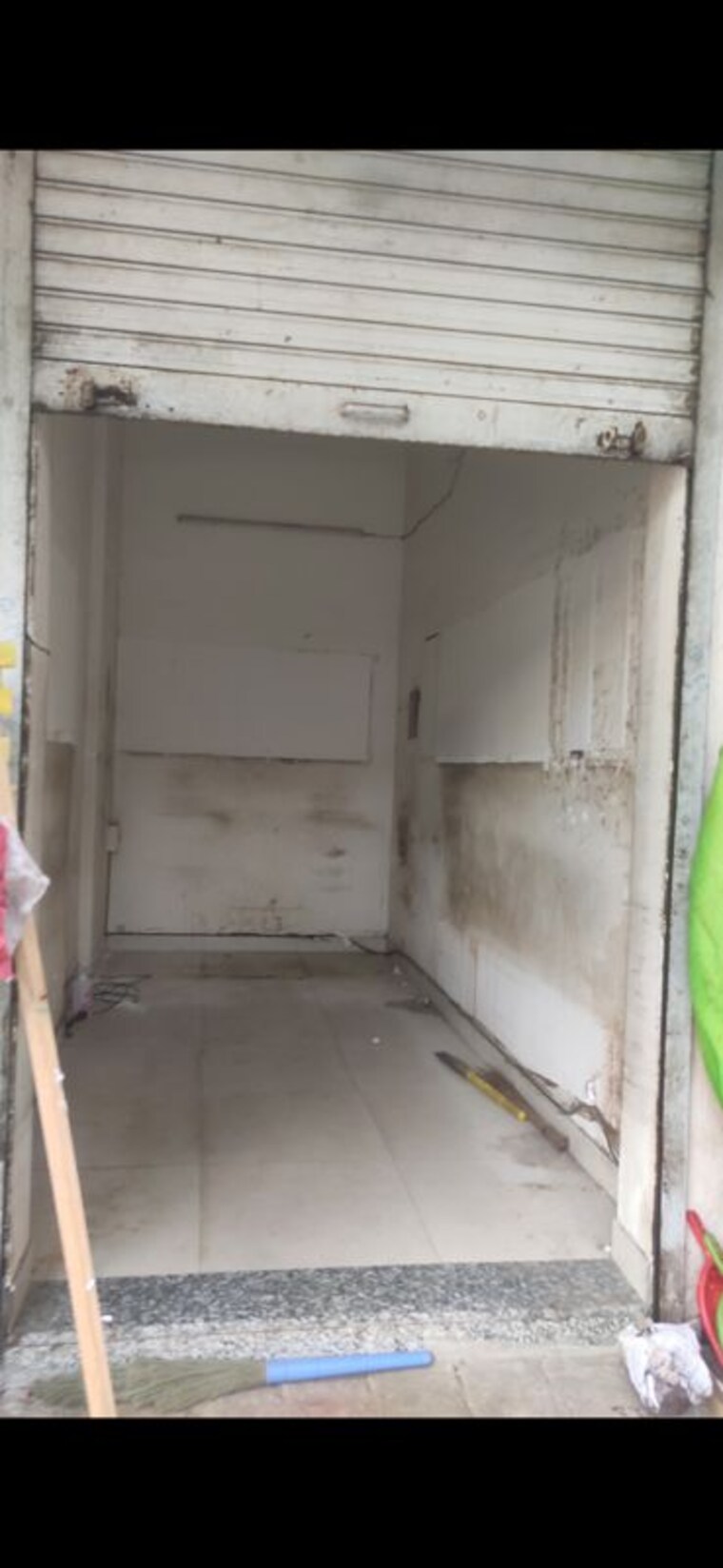 Bathroom, prathmesh-chs Commercial Shop 80 Sq.Yd. In Ghatkopar East Mumbai 10517693