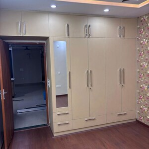 Building Lobby in 2.5 BHK Apartment at Imperia Esfera, Sector 37c – for Rent