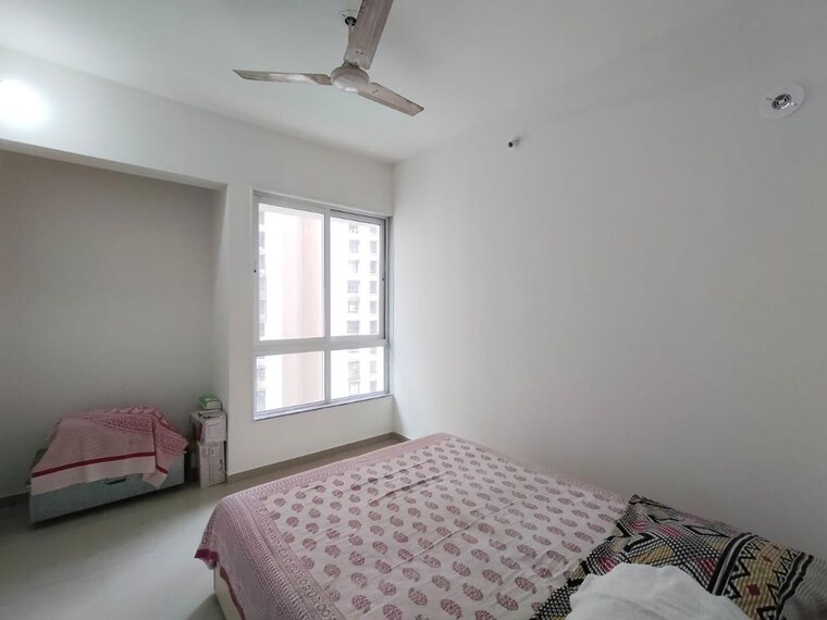 Bedroom, lodha-splendora-platino 2 Bedroom 600 Sq.Ft. Apartment In Ghodbunder Road Thane 10517726