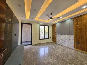 Room in 2 BHK Builder Floor at Palam Vihar Residents Association, Palam Vihar – for Rent