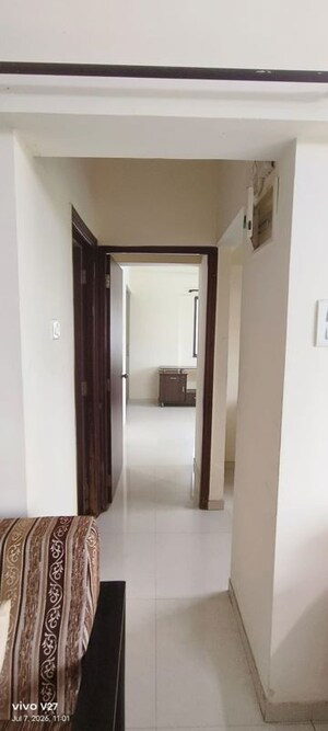 Room in 2 BHK Apartment at Puranik City Reserva, Ghodbunder Road – for Rent
