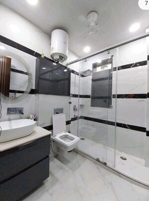 Kitchen in 3 BHK Builder Floor at Uppal Southend, Sector 49 – for Sale